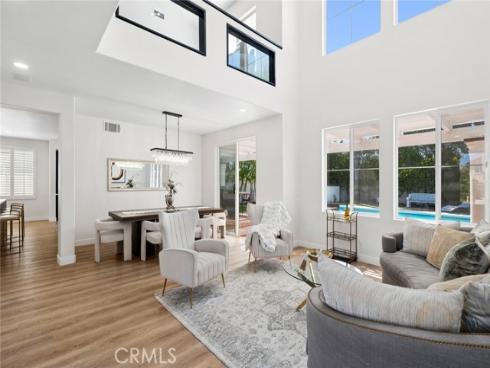 11  Petria  , Irvine, CA