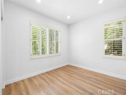 11  Petria  , Irvine, CA