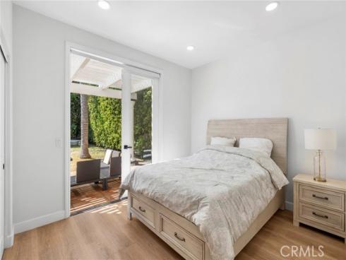 11  Petria  , Irvine, CA