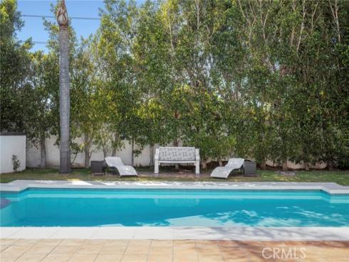 11  Petria  , Irvine, CA