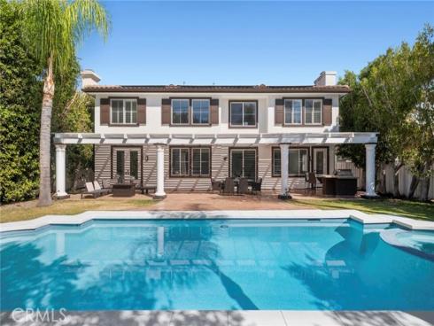 11  Petria  , Irvine, CA
