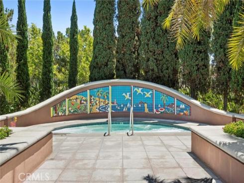 11  Petria  , Irvine, CA