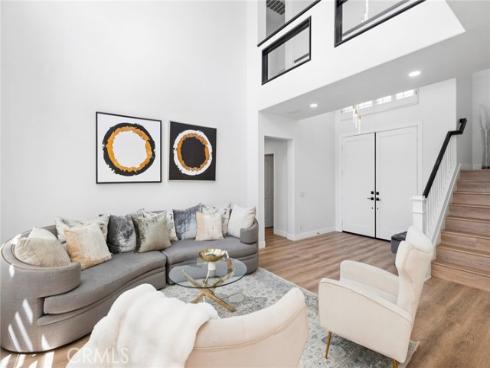 11  Petria  , Irvine, CA
