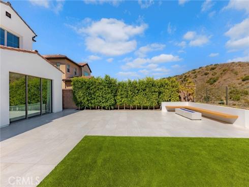 130 Tomahawk , Irvine, CA