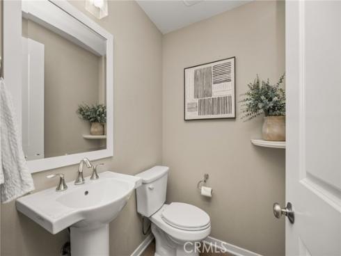 111 Tallowood , Irvine, CA
