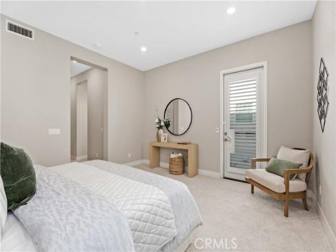 110 Spiral , Irvine, CA