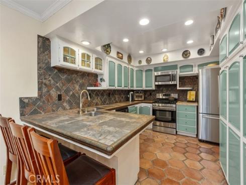 20 Leatherwood , Irvine, CA