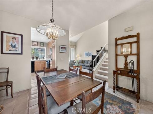 10 Agostino , Irvine, CA