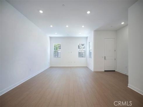 523  Mulligan  , Irvine, CA