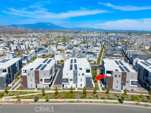 523  Mulligan  , Irvine, CA