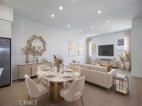 523  Mulligan  , Irvine, CA