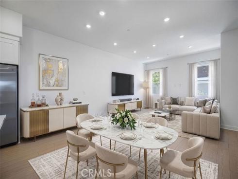 523  Mulligan  , Irvine, CA