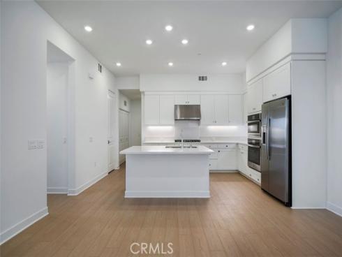 523  Mulligan  , Irvine, CA