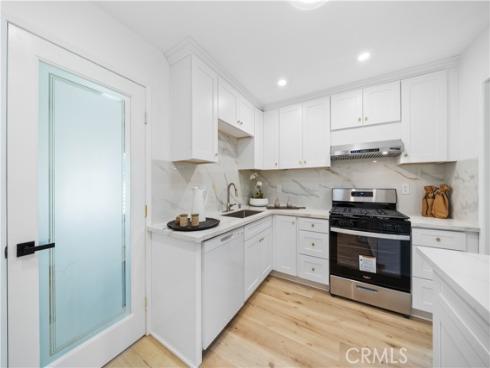 19  Muir  , Irvine, CA