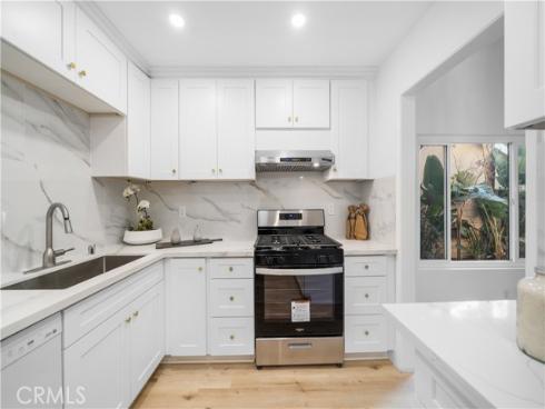 19  Muir  , Irvine, CA