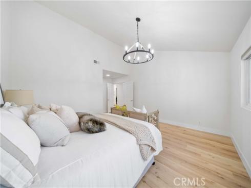 19  Muir  , Irvine, CA