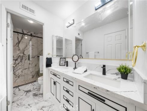 19  Muir  , Irvine, CA