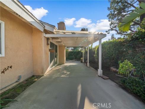 19  Muir  , Irvine, CA