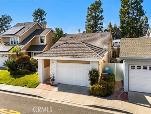 19  Muir  , Irvine, CA
