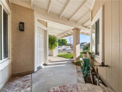 19  Muir  , Irvine, CA