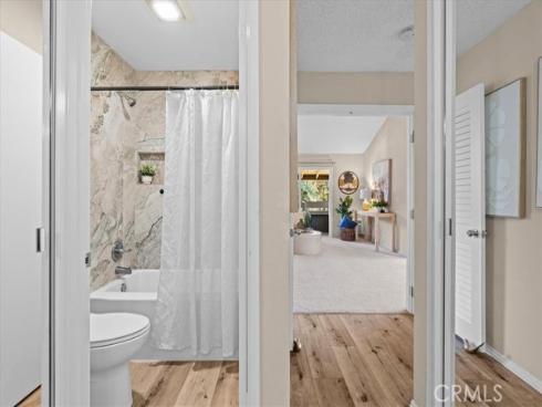 208  Springview  , Irvine, CA