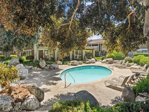 208  Springview  , Irvine, CA