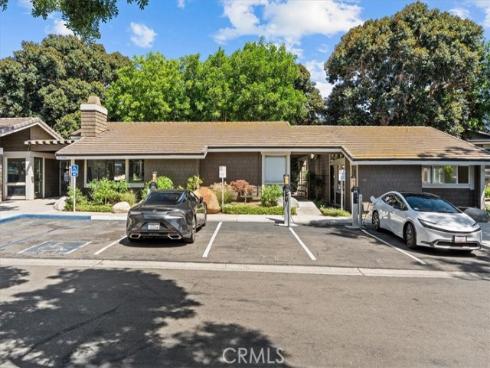 208  Springview  , Irvine, CA