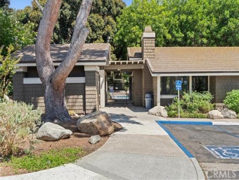 208  Springview  , Irvine, CA