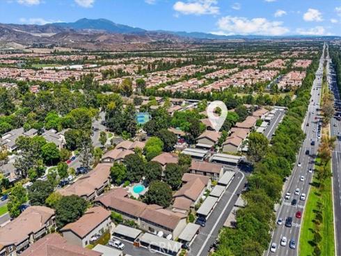208  Springview  , Irvine, CA