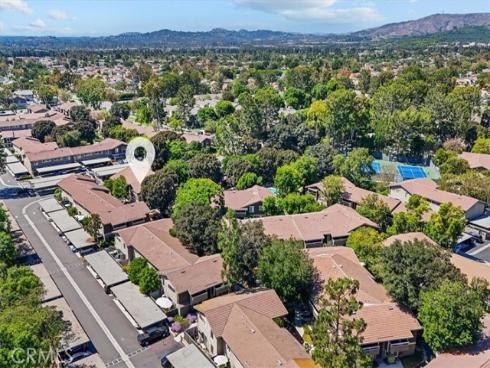 208  Springview  , Irvine, CA
