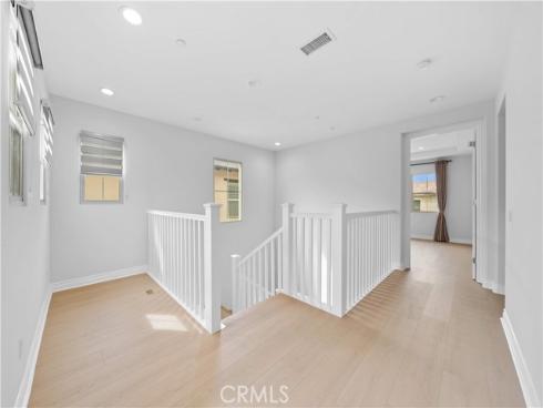 125  Lovelace  , Irvine, CA