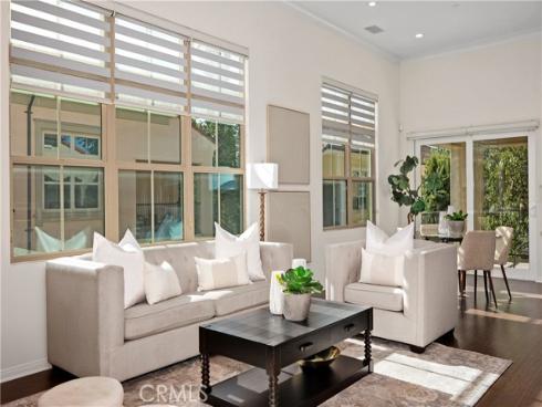 86 Mayfair , Irvine, CA