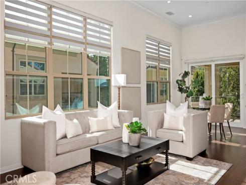 86 Mayfair , Irvine, CA
