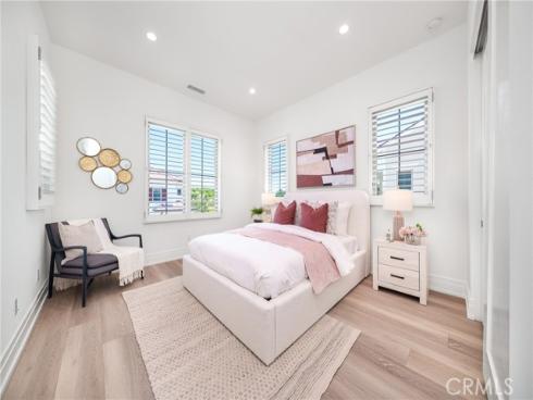 145  Bozeman  , Irvine, CA