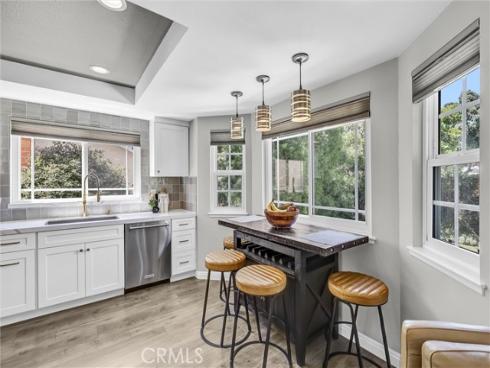 20 Farragut , Irvine, CA
