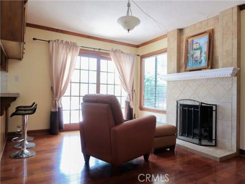12  Pleasonton  , Irvine, CA