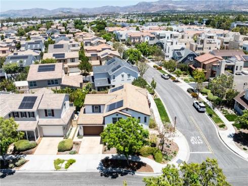 159 Newington , Irvine, CA