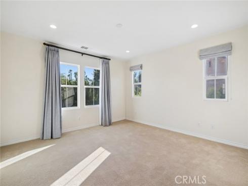 62 Logan , Irvine, CA
