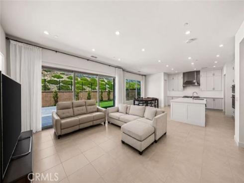 106  Bright Star  , Irvine, CA