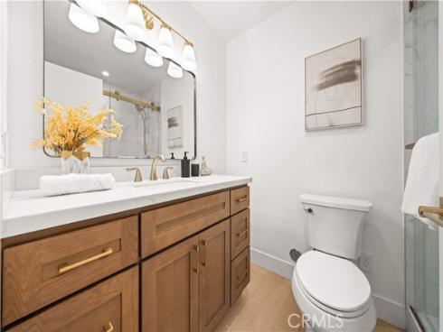 15  Eucalyptus  , Irvine, CA