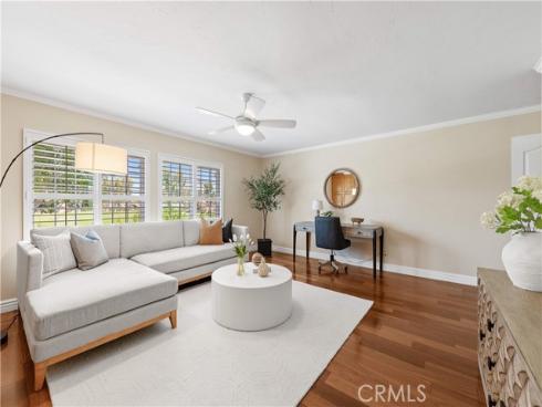 42 Christamon West , Irvine, CA
