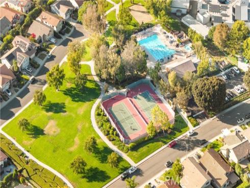 42 Christamon West , Irvine, CA