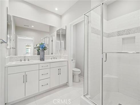 135 Messenger , Irvine, CA