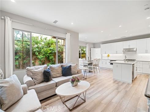 135 Messenger , Irvine, CA