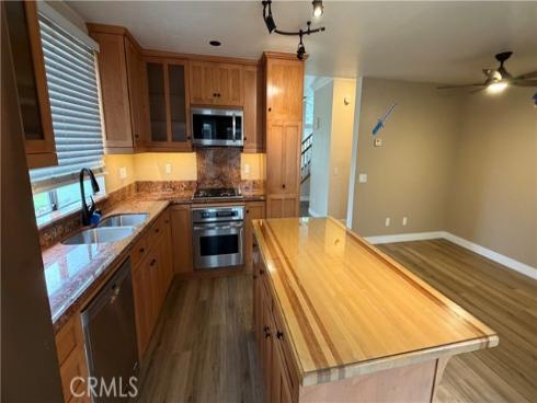 254 Monroe , Irvine, CA