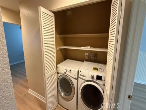 254 Monroe , Irvine, CA