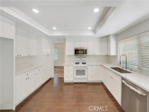 14 Yorktown , Irvine, CA