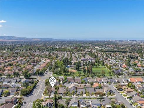 14 Yorktown , Irvine, CA
