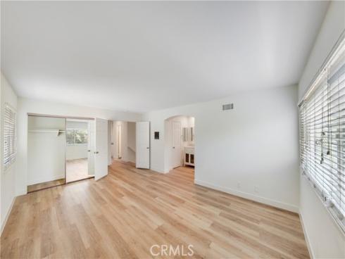 14 Yorktown , Irvine, CA