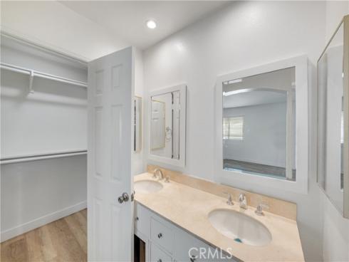 14 Yorktown , Irvine, CA